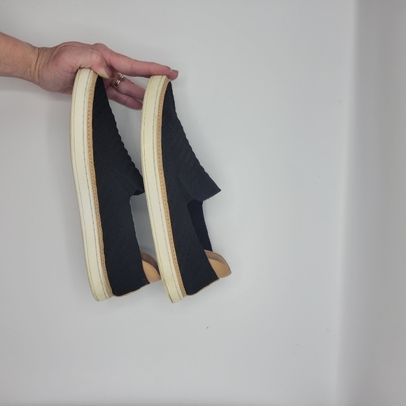 UGG Sammy Chevron Trainer - Picture 12 of 15